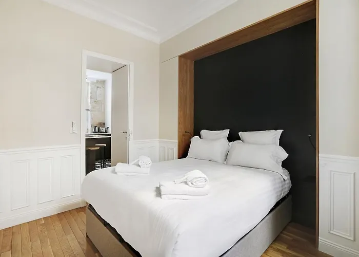 Pick A Flat's In Opera - Rue Saulnier